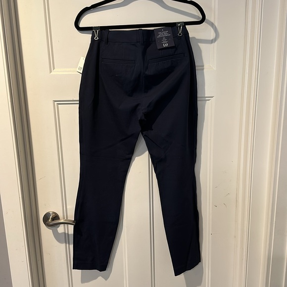 Gap Curvy Signature Ankle Stretch Pants - Picture 4 of 7
